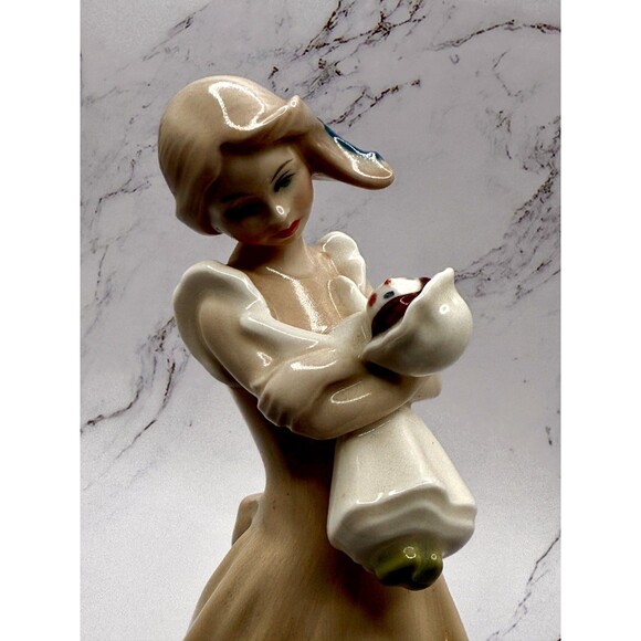 Royal Doulton ''Dreaming'' HN3133 Lady Figurine Reflections Collection - Picture 5 of 11